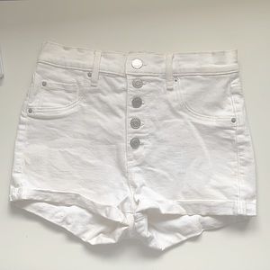 Garage - Ultra High-Rise White Shorts (US 03)